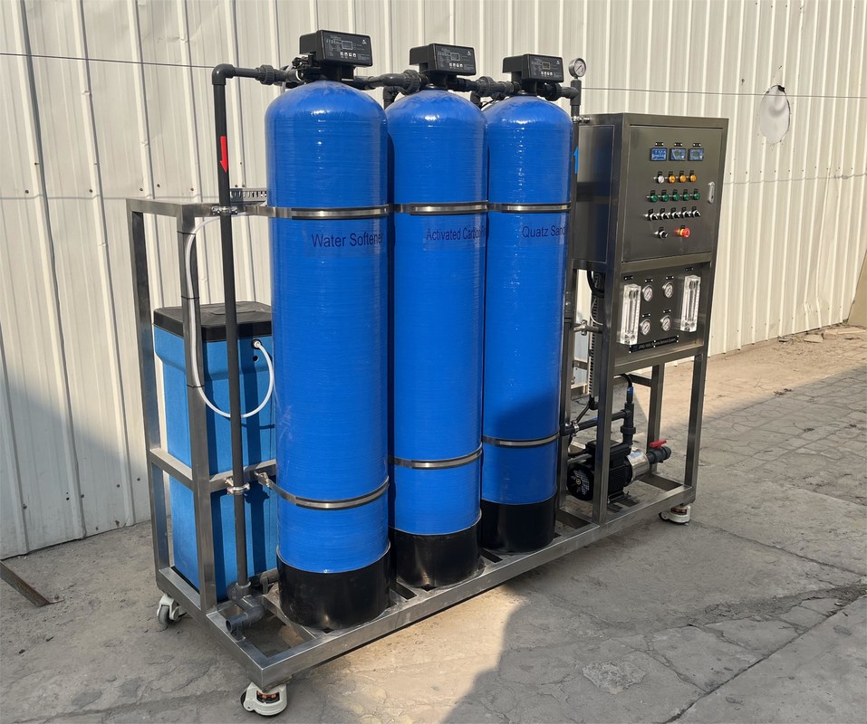 1000lph Small Reverse Osmosis Water System Equipment For Industrial Water Treatment
